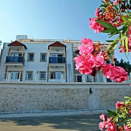 מלון Blue Island Luxury Adults Only