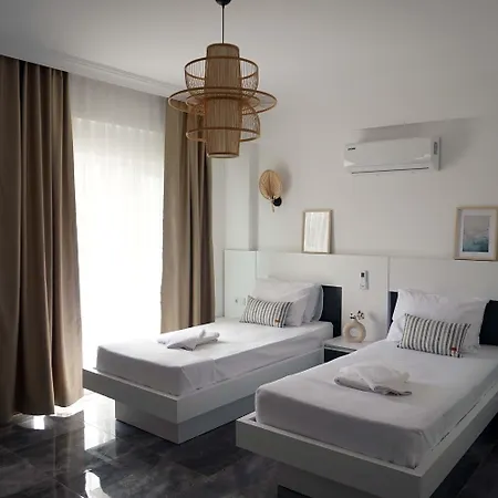 Blue Island Luxury Adults Only מלון