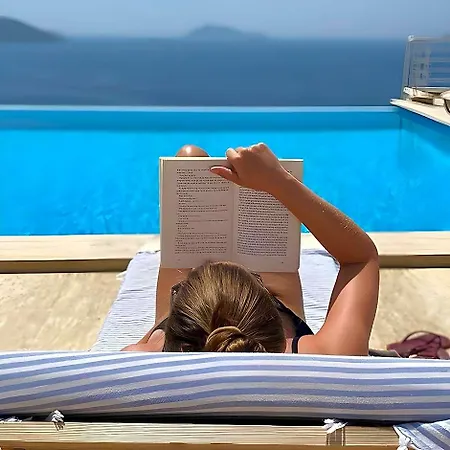 Blue Island Luxury Adults Only Otel
